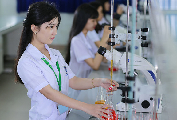 ngành dược học